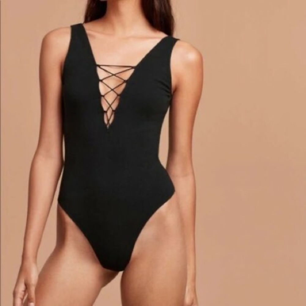 Aritzia Wilfred Free Black Lais Bodysuit Size X-Small